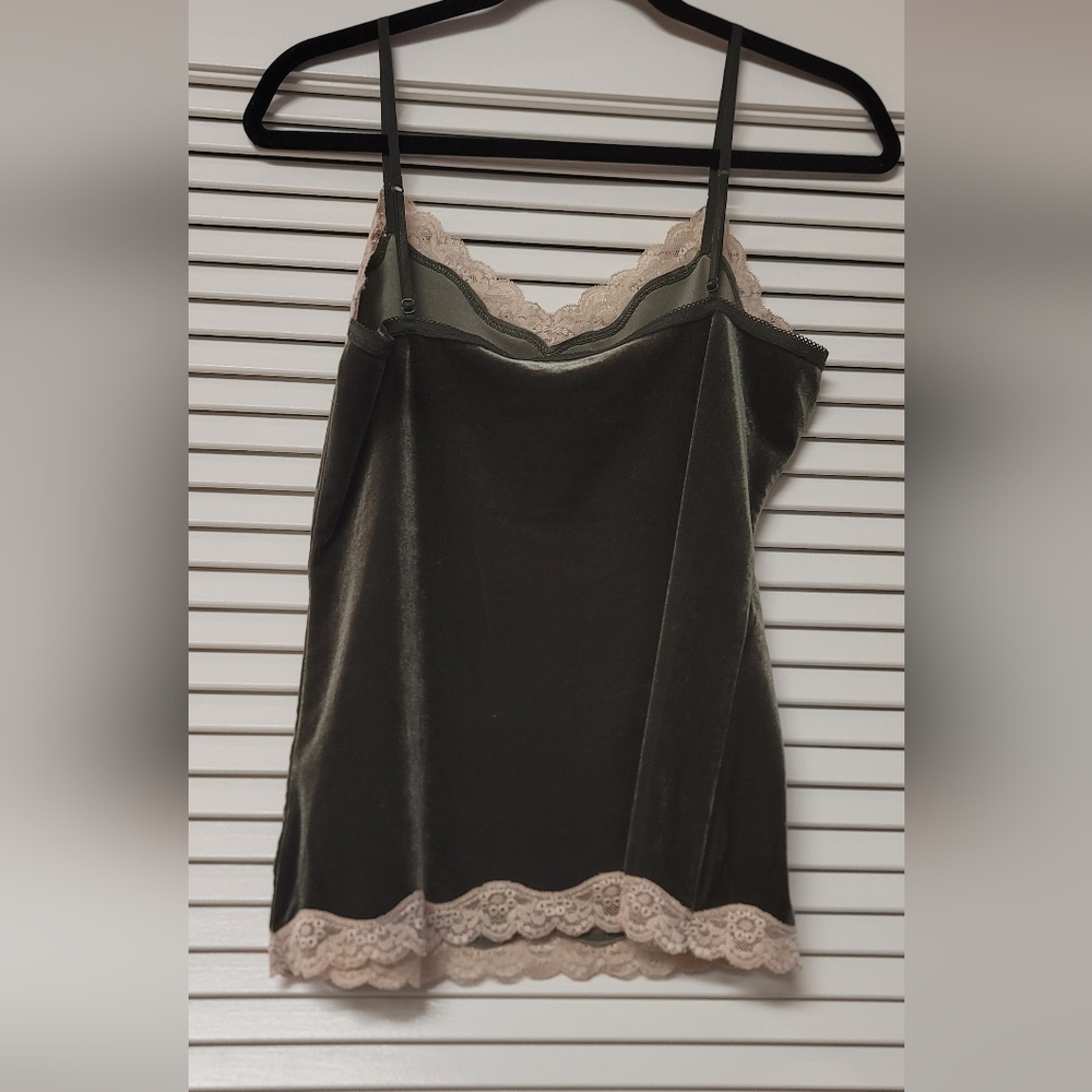 Ann Taylor LOFT - Olive Green & Cream Velet & Lace Adjustable Strap Camisole Top - Picture 2 of 5